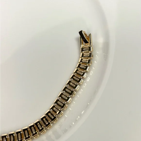 14k gold filled baguette tennis bracelet - Picture 4 of 5